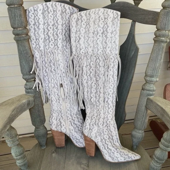 NWOB Dingo Kitty Kat Snake Print Fringe Tall Western Cowboy Boot Women's Size 11 - Picture 2 of 8